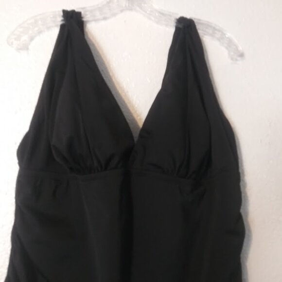 Time and True women's size 2X (20W-22W) black swimsuit - Picture 2 of 12